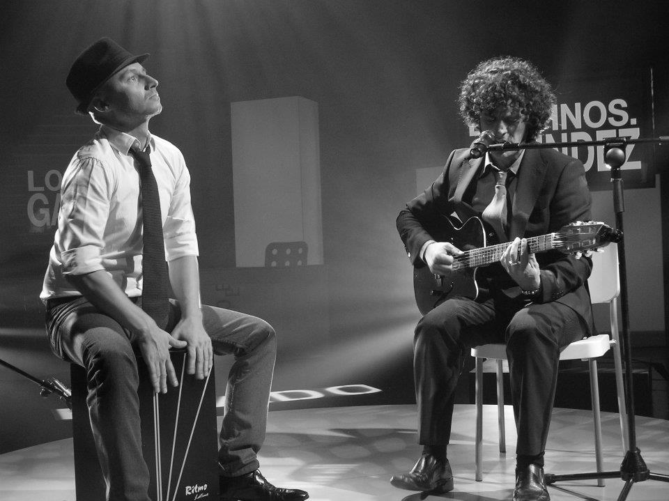 Tangos spielen live mit Rober Vazquez im spanischen Fernsehen